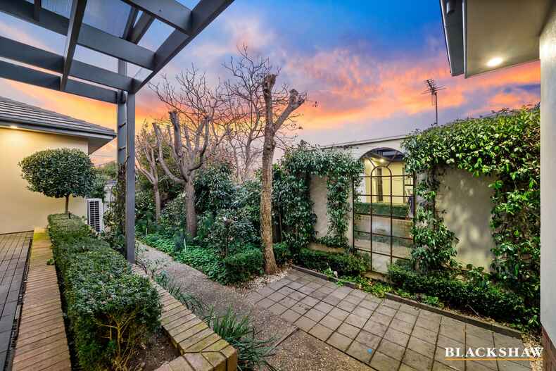 12 Newdegate Street Deakin 12 Newdegate Street Deakin