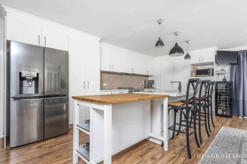 10 Haugh Place Oxley 10 Haugh Place Oxley