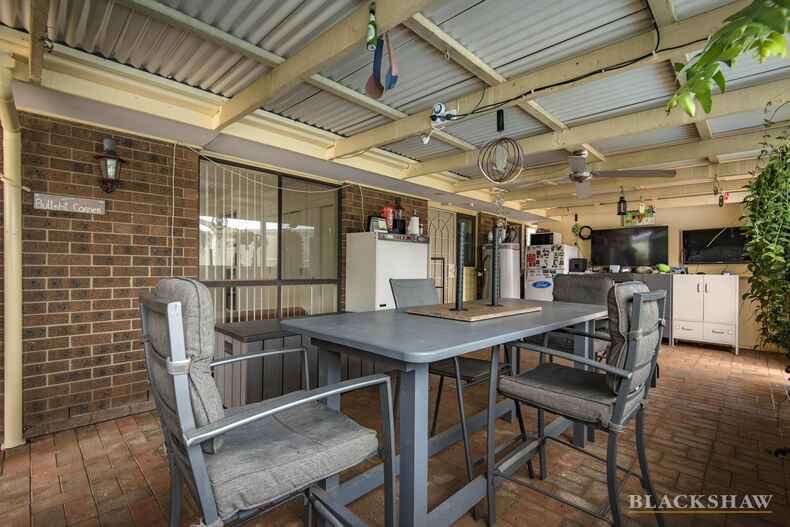 10 Haugh Place Oxley 10 Haugh Place Oxley