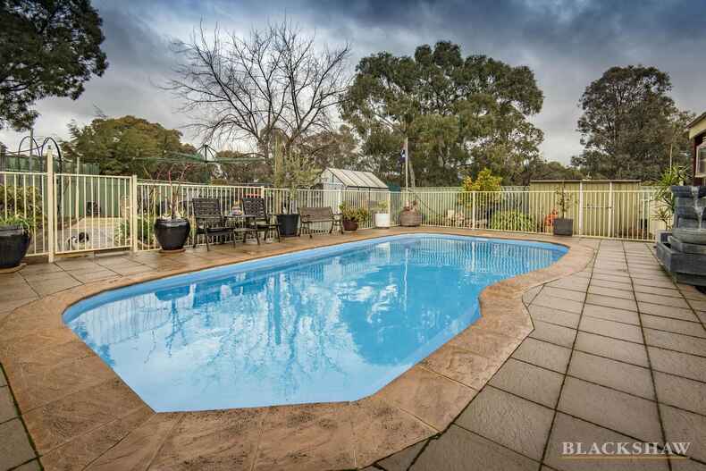 10 Haugh Place Oxley 10 Haugh Place Oxley