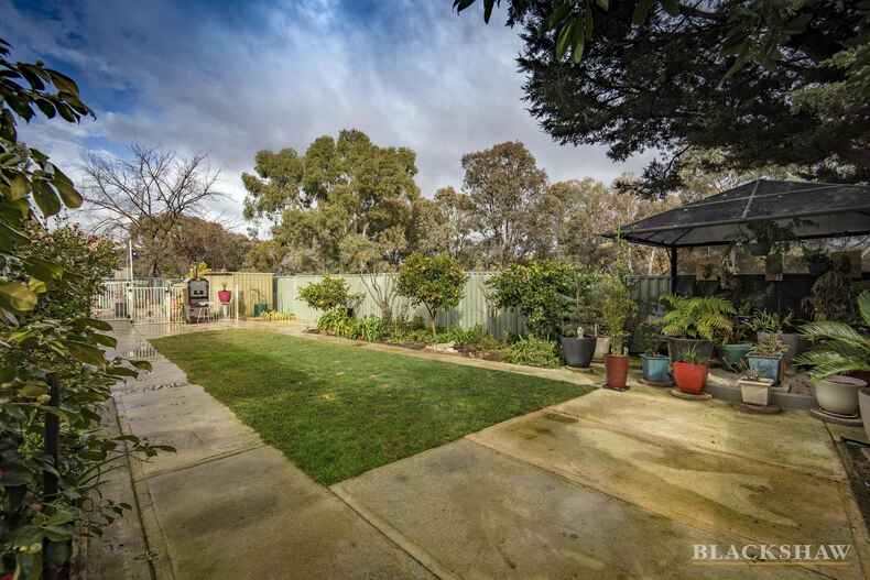 10 Haugh Place Oxley 10 Haugh Place Oxley