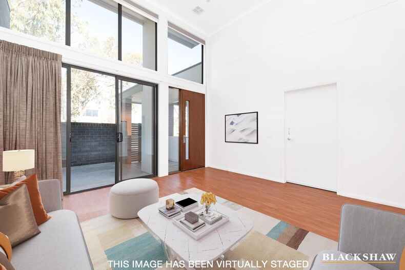1/106 Mawson Drive Mawson 1/106 Mawson Drive Mawson