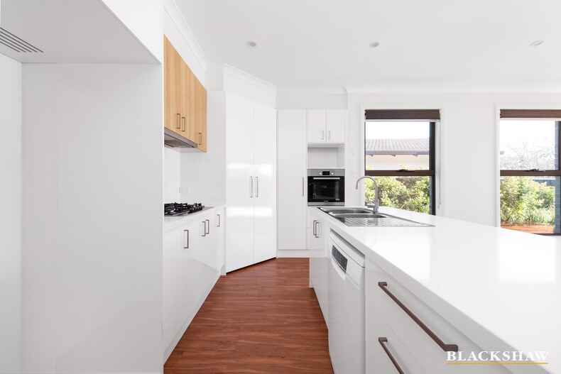 1/106 Mawson Drive Mawson 1/106 Mawson Drive Mawson