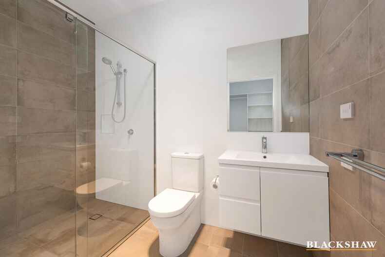 1/106 Mawson Drive Mawson 1/106 Mawson Drive Mawson