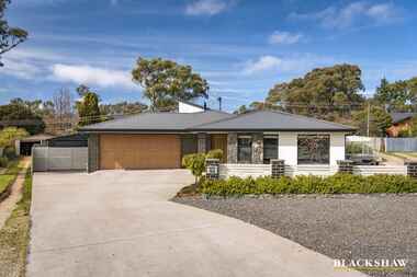 50 Griffiths Street Holt