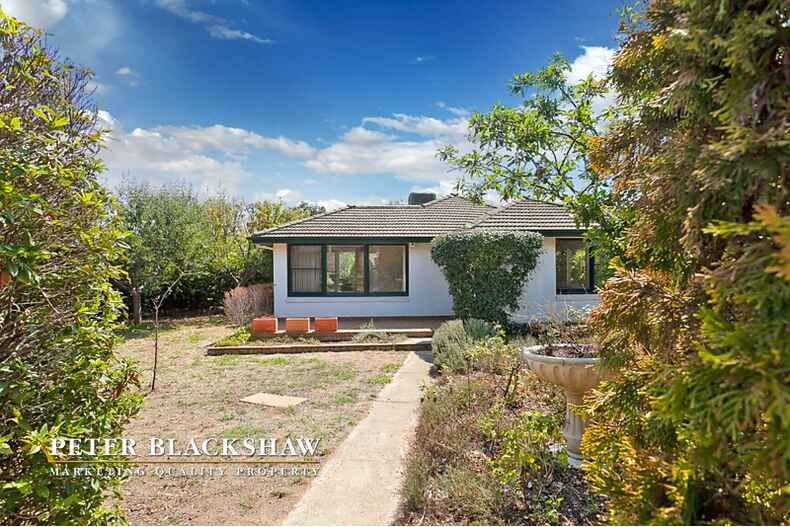 7 Tallara Parkway Narrabundah