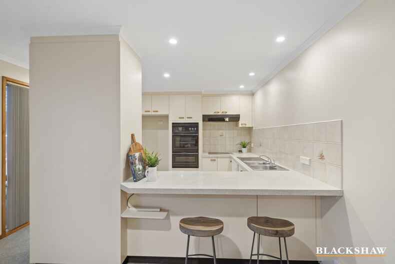 6/9 Crisp Circuit Bruce 6/9 Crisp Circuit Bruce