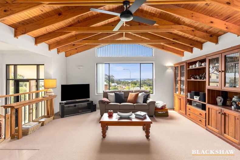 17 Poole Place Sunshine Bay 17 Poole Place Sunshine Bay