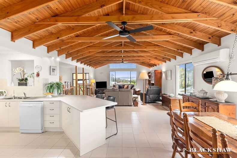 17 Poole Place Sunshine Bay 17 Poole Place Sunshine Bay