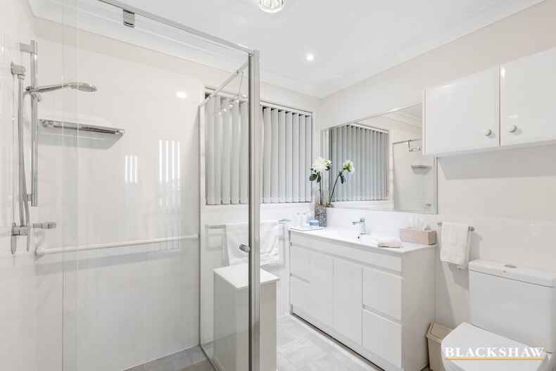 17 Poole Place Sunshine Bay 17 Poole Place Sunshine Bay