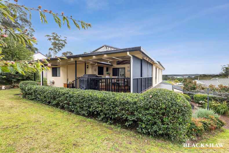 17 Poole Place Sunshine Bay 17 Poole Place Sunshine Bay