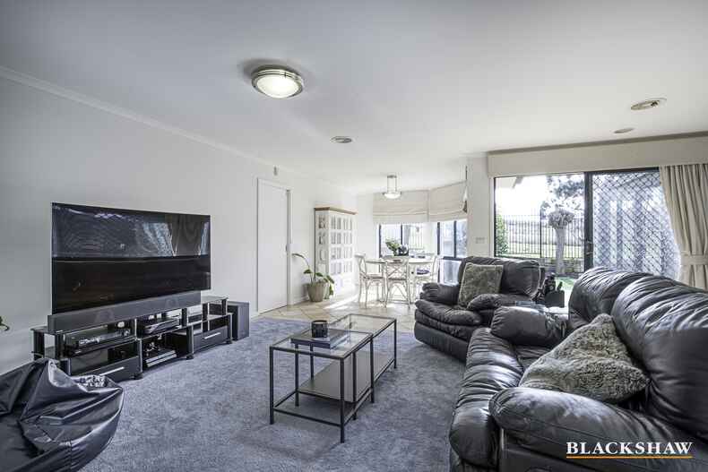 15 Rumbelow Court Nicholls 15 Rumbelow Court Nicholls