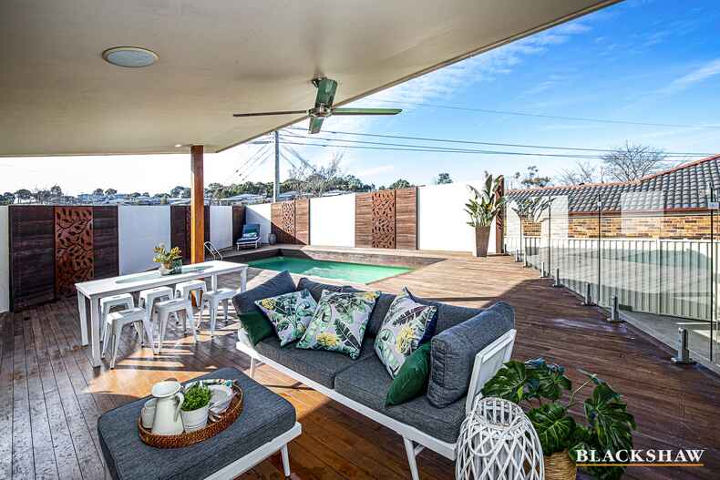 15 Rumbelow Court Nicholls 15 Rumbelow Court Nicholls