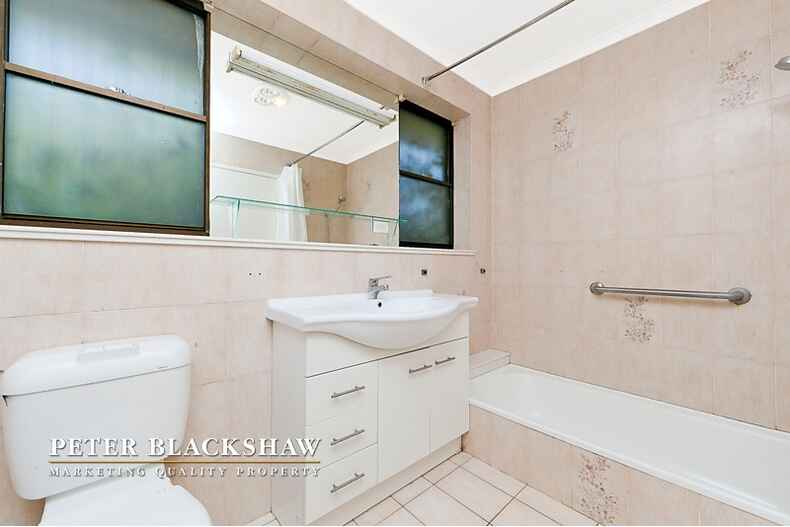 7 Tallara Parkway Narrabundah