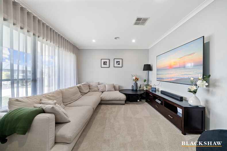 14 Pollack Street Googong