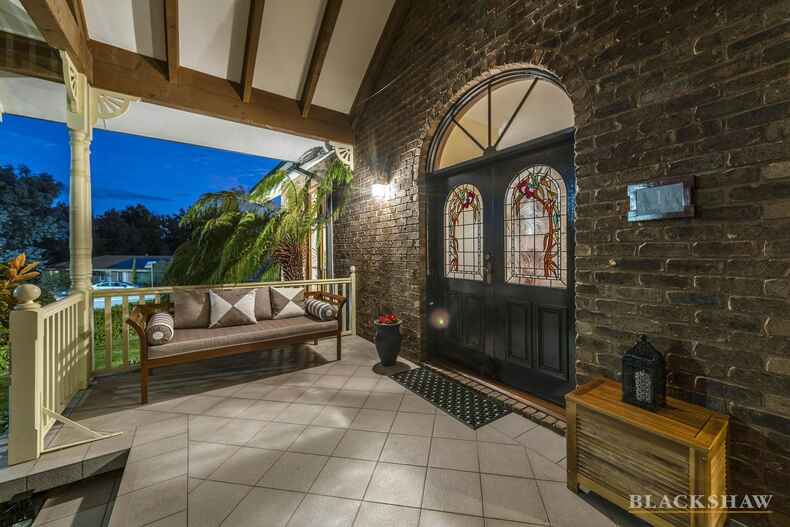 1 Richter Close Fadden 1 Richter Close Fadden