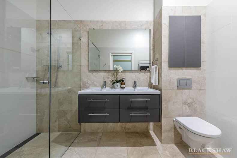 1 Richter Close Fadden 1 Richter Close Fadden