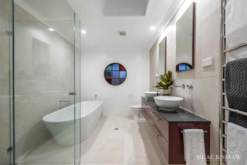 1 Richter Close Fadden 1 Richter Close Fadden