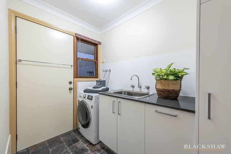 1 Richter Close Fadden 1 Richter Close Fadden