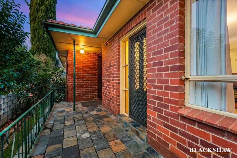 16 Hopetoun Circuit Deakin 16 Hopetoun Circuit Deakin