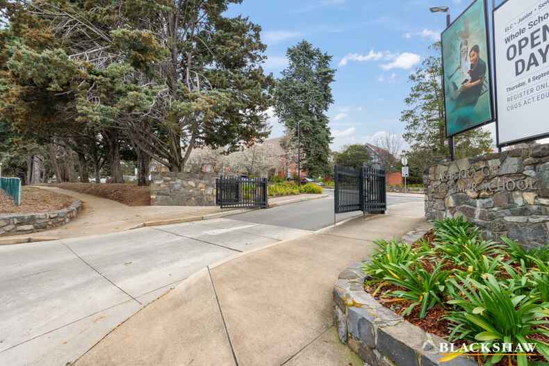 16 Hopetoun Circuit Deakin 16 Hopetoun Circuit Deakin