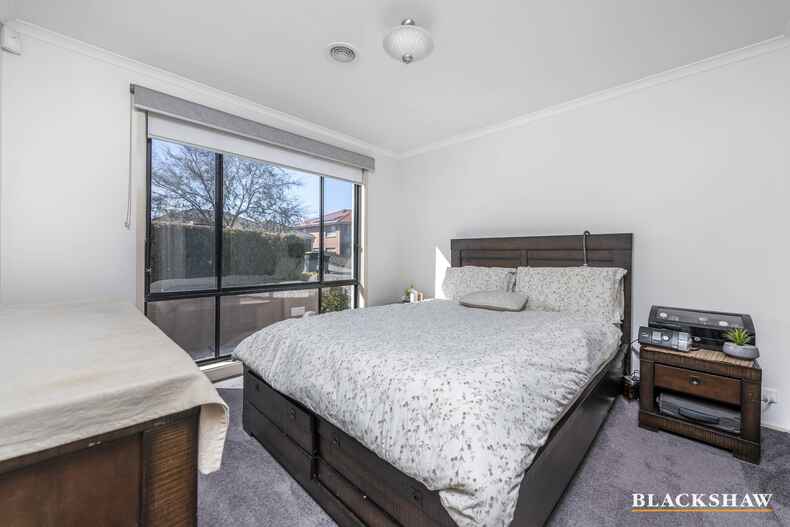 2 Benaroon Circuit Amaroo 2 Benaroon Circuit Amaroo