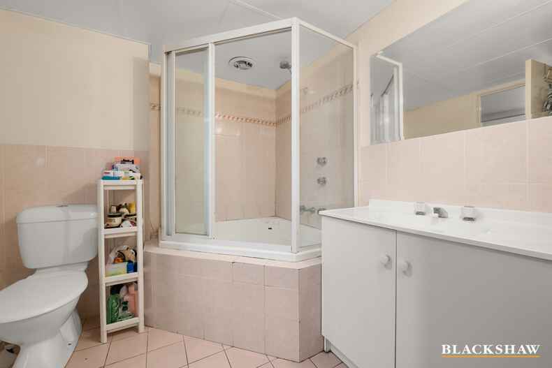 237/37 Byron Court Phillip 237/37 Byron Court Phillip