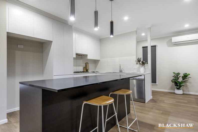 20 Nuleri Street Crace 20 Nuleri Street Crace