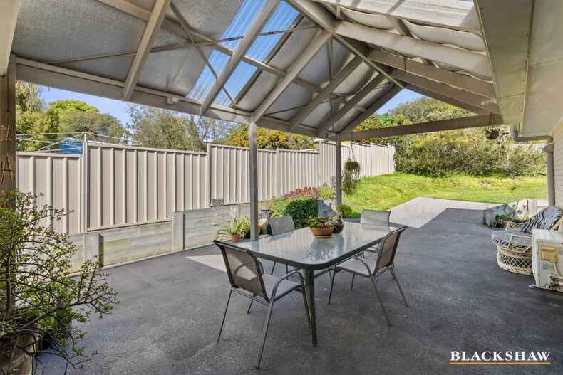 27 Yugura Street Malua Bay