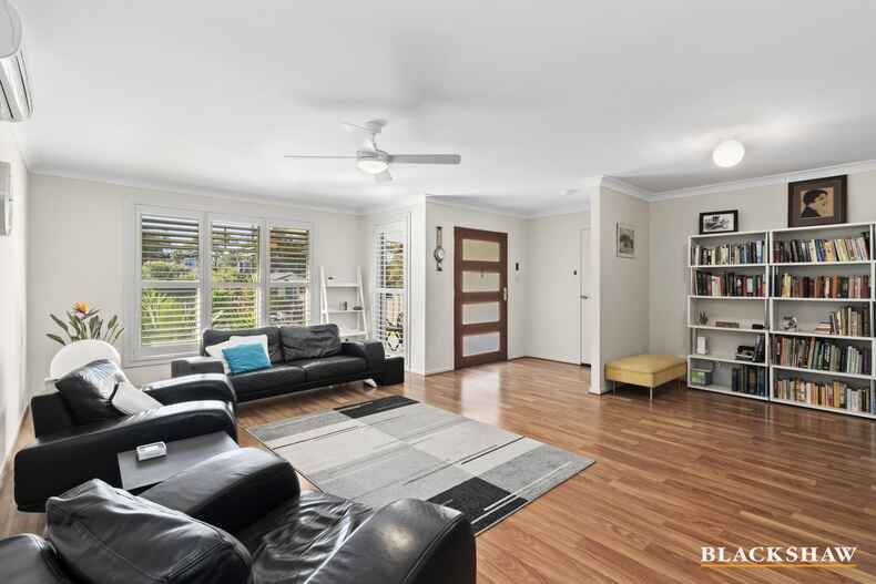 27 Yugura Street Malua Bay