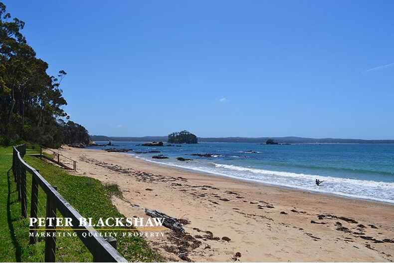 9 3-5 Crag Road Batehaven