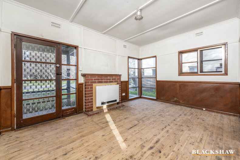 37 Mueller Street Yarralumla 37 Mueller Street Yarralumla