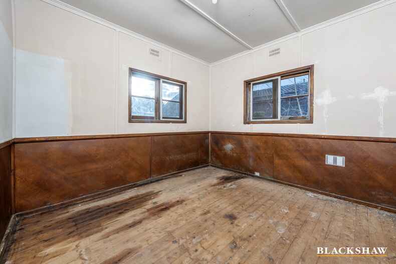 37 Mueller Street Yarralumla 37 Mueller Street Yarralumla