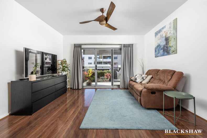 38/58 Max Jacobs Avenue Wright 38/58 Max Jacobs Avenue Wright