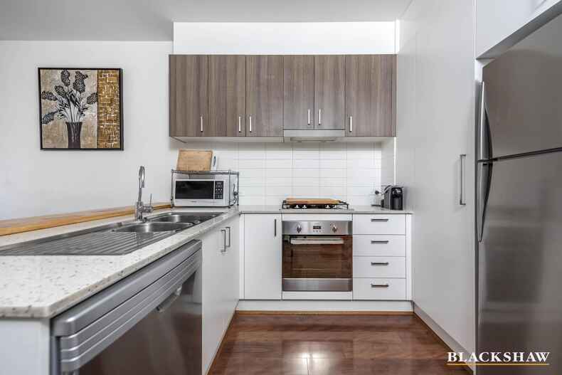 38/58 Max Jacobs Avenue Wright 38/58 Max Jacobs Avenue Wright