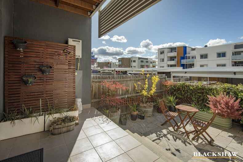 38/58 Max Jacobs Avenue Wright 38/58 Max Jacobs Avenue Wright