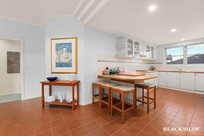 8/10 Taronga Place O'Malley 8/10 Taronga Place O'Malley