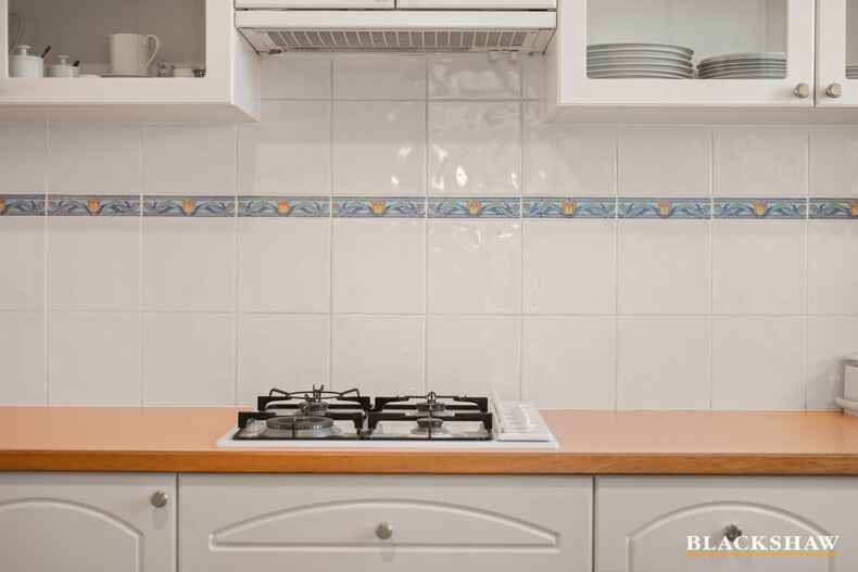 8/10 Taronga Place O'Malley 8/10 Taronga Place O'Malley