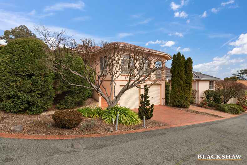 8/10 Taronga Place O'Malley 8/10 Taronga Place O'Malley