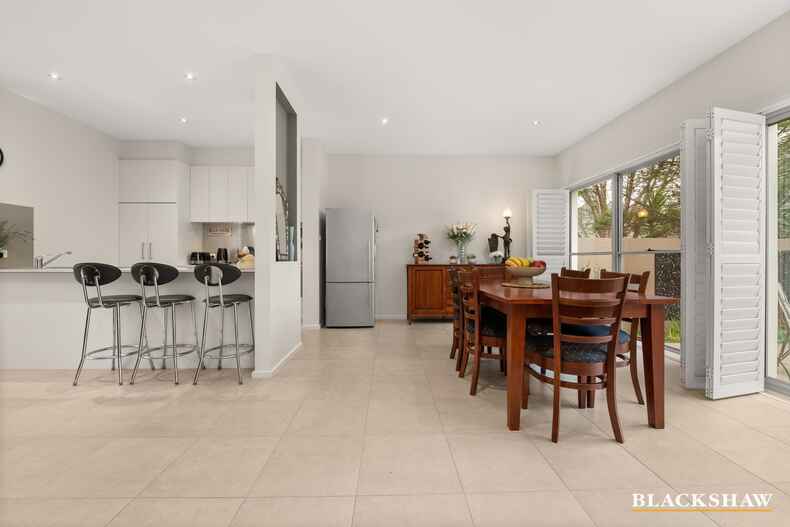 32 Aspinall Street Watson 32 Aspinall Street Watson