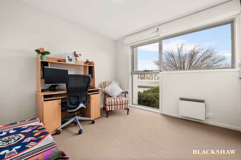 32 Aspinall Street Watson 32 Aspinall Street Watson