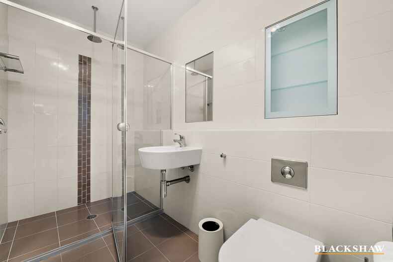 32 Aspinall Street Watson 32 Aspinall Street Watson