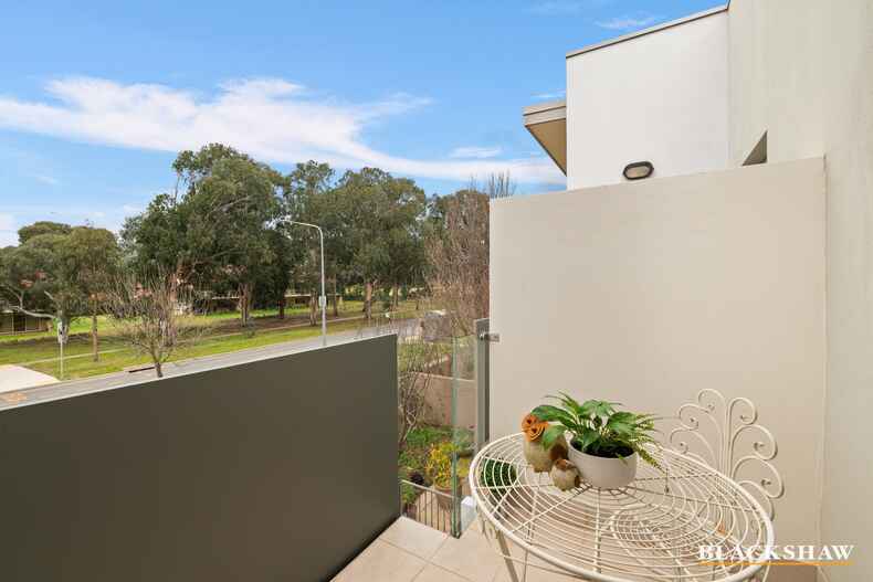 32 Aspinall Street Watson 32 Aspinall Street Watson