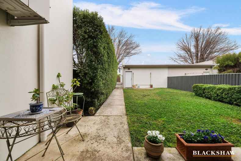 32 Aspinall Street Watson 32 Aspinall Street Watson