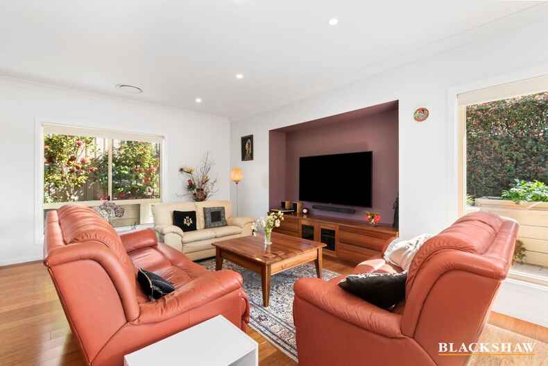 6 Freycinet Drive Sunshine Bay 6 Freycinet Drive Sunshine Bay