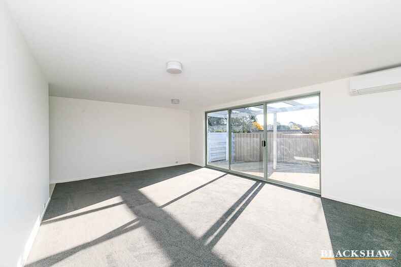 1/3 Dendy Place Florey 1/3 Dendy Place Florey