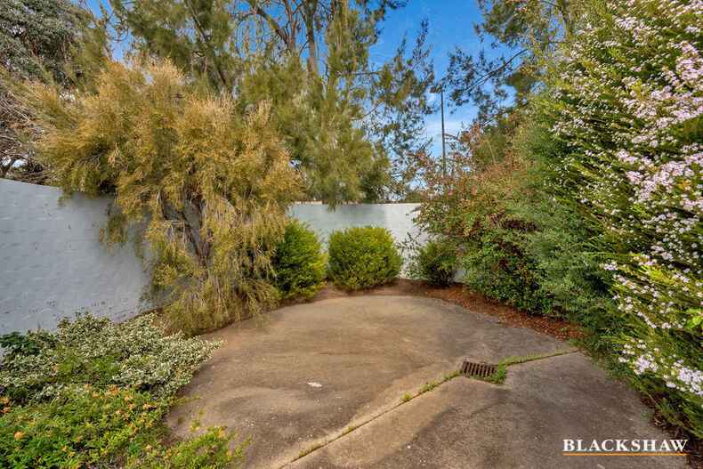 1/3 Dendy Place Florey 1/3 Dendy Place Florey