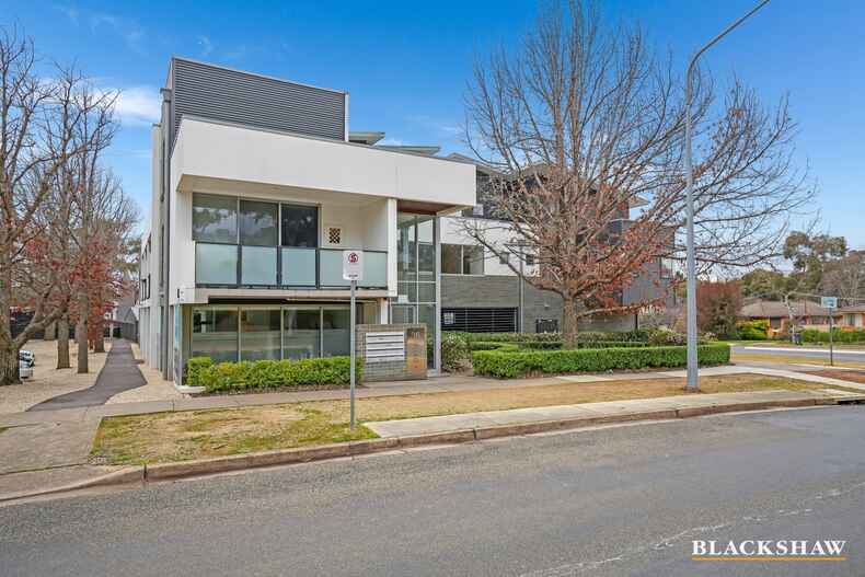 4/36 Petterd Street Page