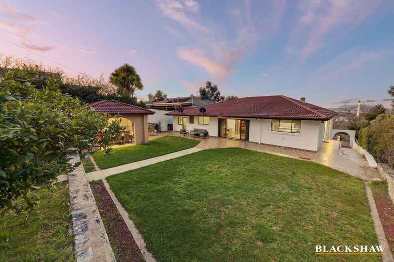 55 Endeavour Street Red Hill