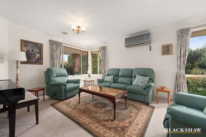 16 James Scott Close Kambah 16 James Scott Close Kambah
